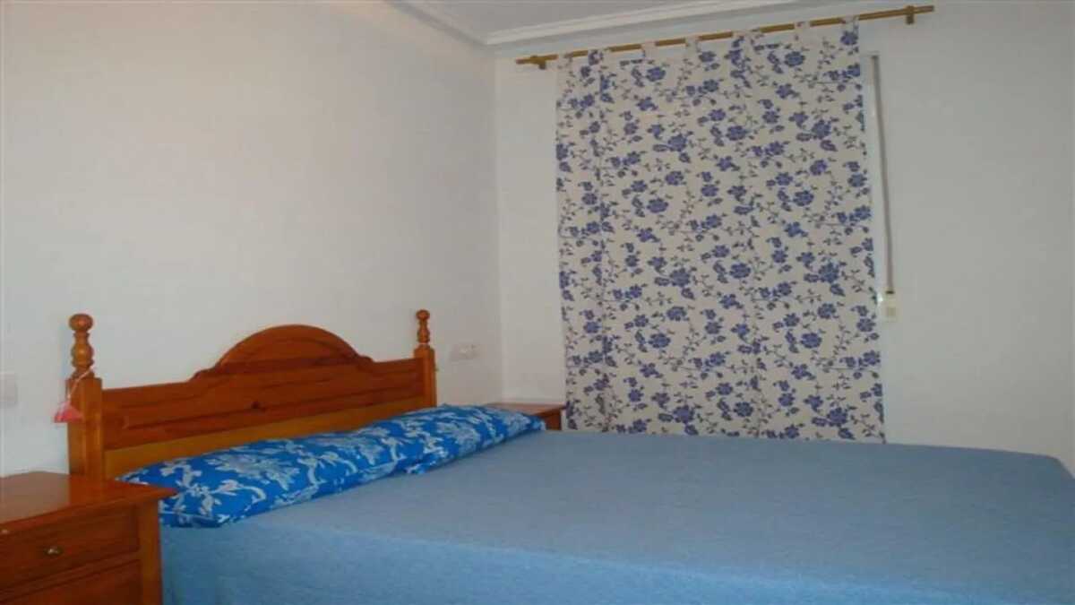 Appartement 4 pers. à Torrevieja, piscine été - Photo 4