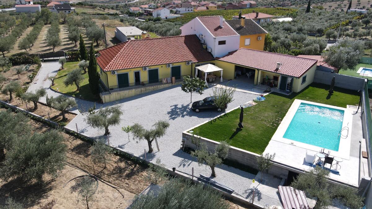 Villa 4 chambres + studio avec piscine privée à Lodões - Photo 1