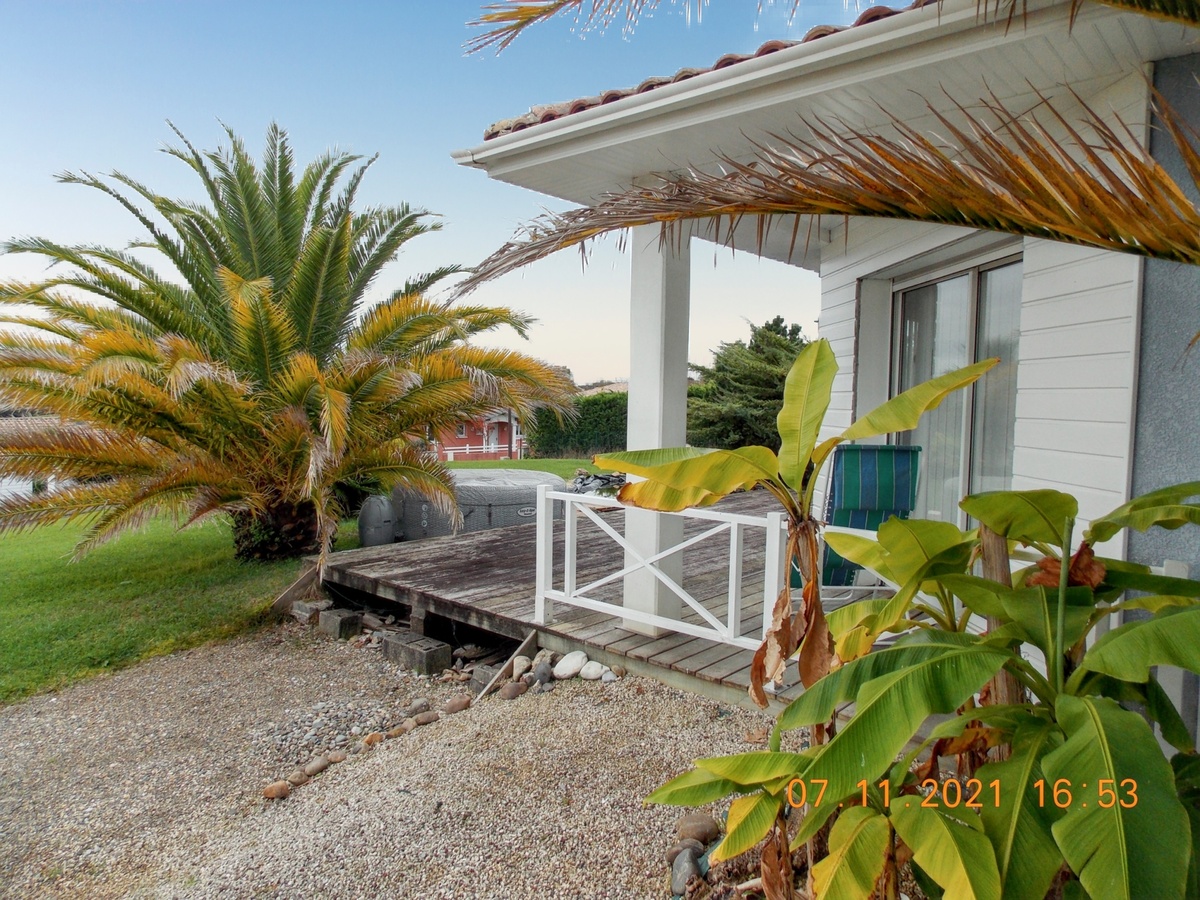 Maison 100 m² avec jacuzzi et jardin à Angoumé - Photo 1