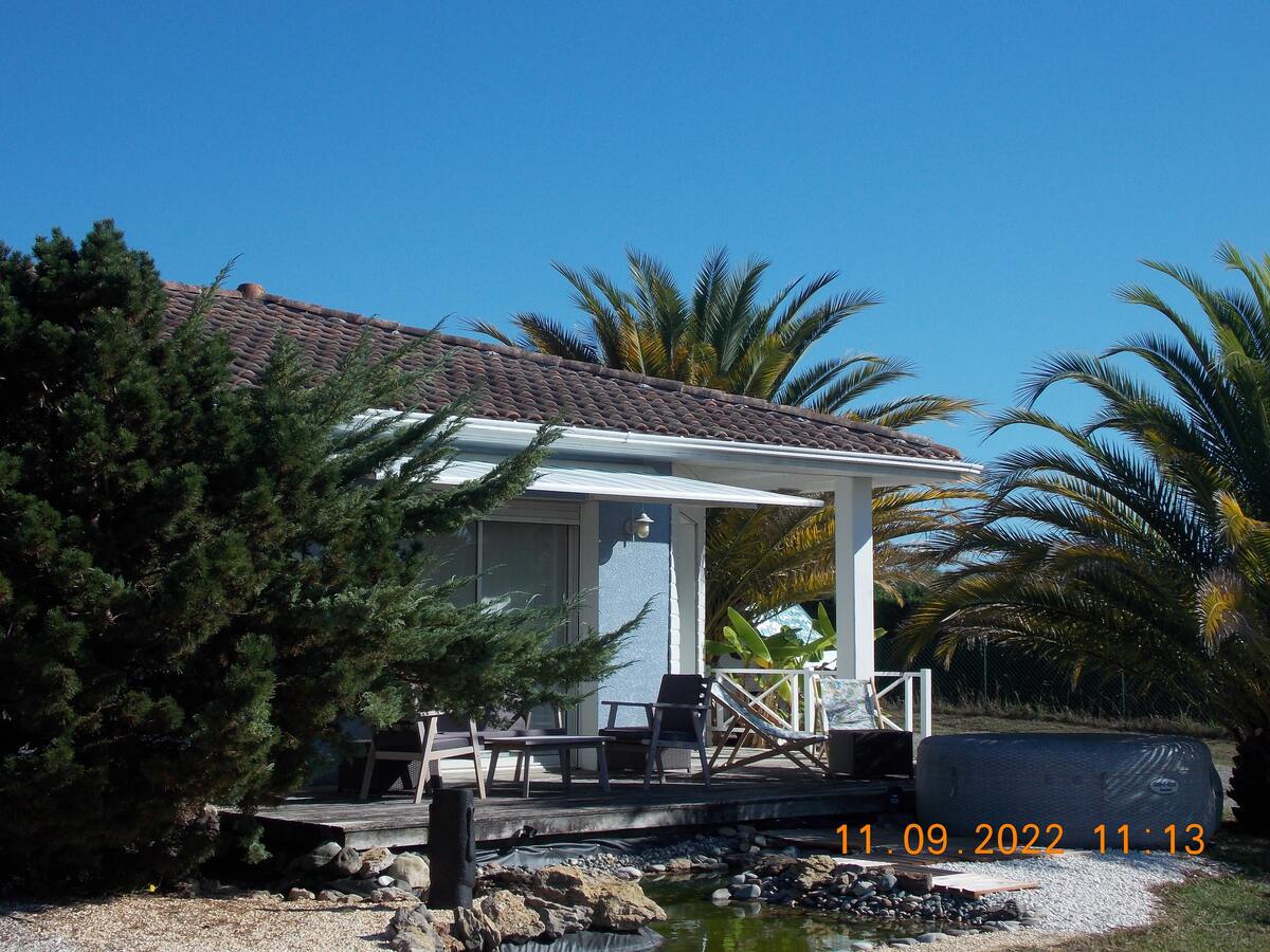 Maison 100 m² avec jacuzzi et jardin à Angoumé - Photo 5