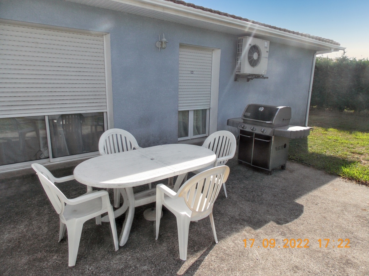Maison 100 m² avec jacuzzi et jardin à Angoumé - Photo 8