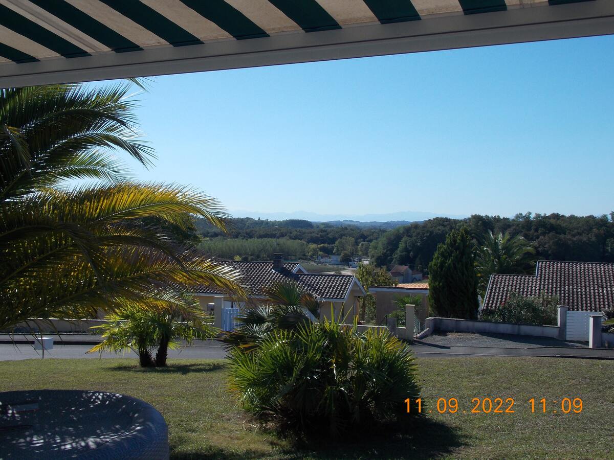 Maison 100 m² avec jacuzzi et jardin à Angoumé - Photo 18