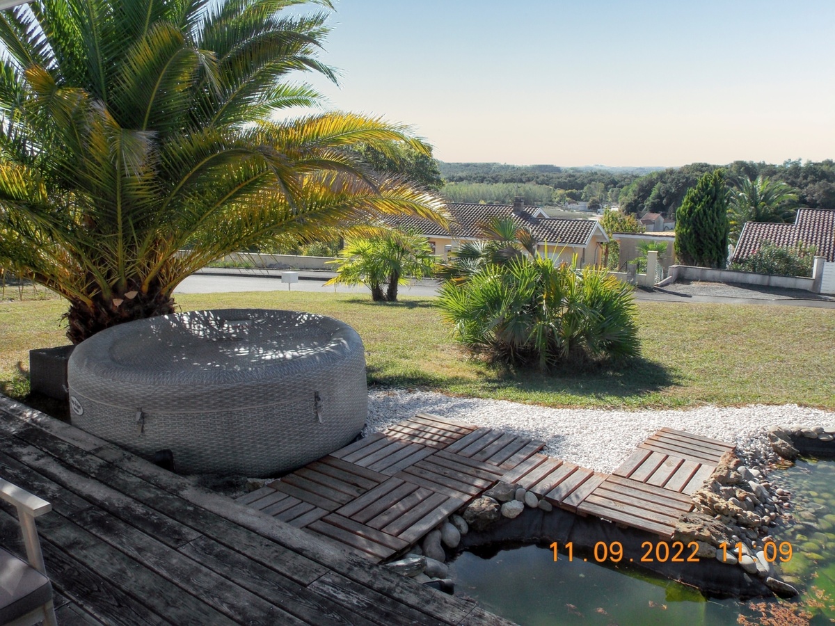 Maison 100 m² avec jacuzzi et jardin à Angoumé - Photo 19