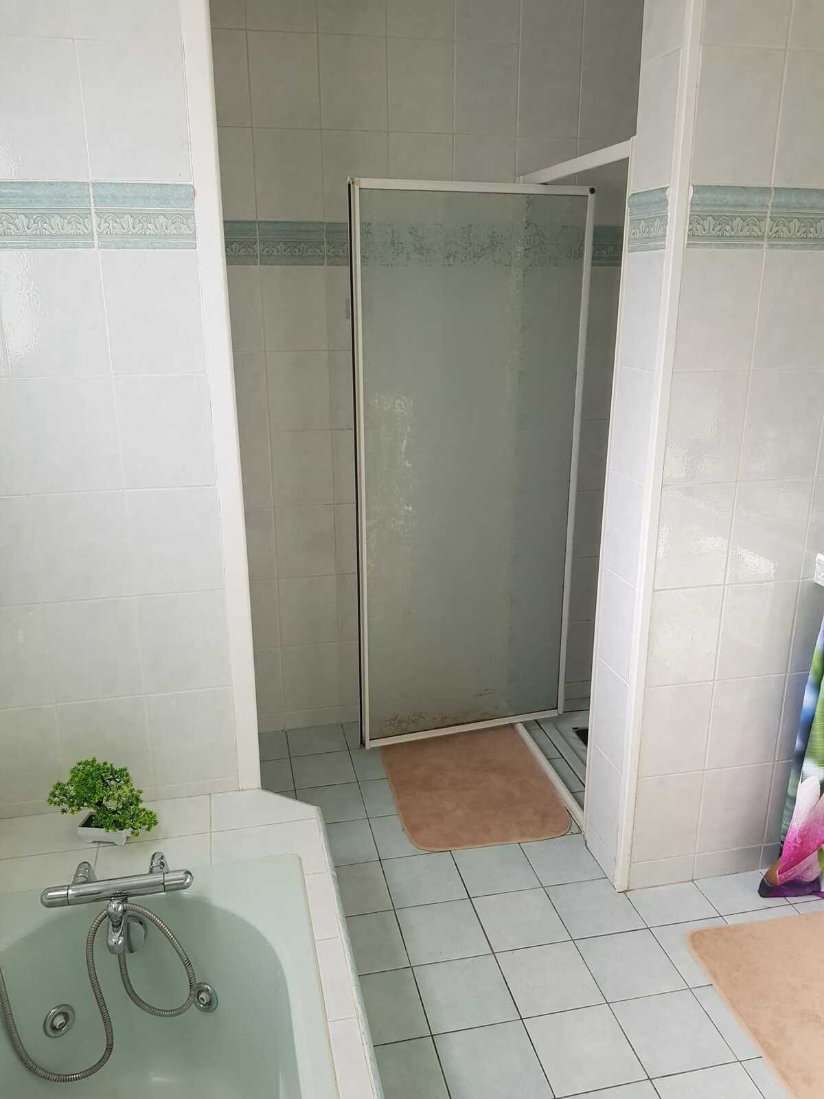 Maison 100 m² avec jacuzzi et jardin à Angoumé - Photo 27