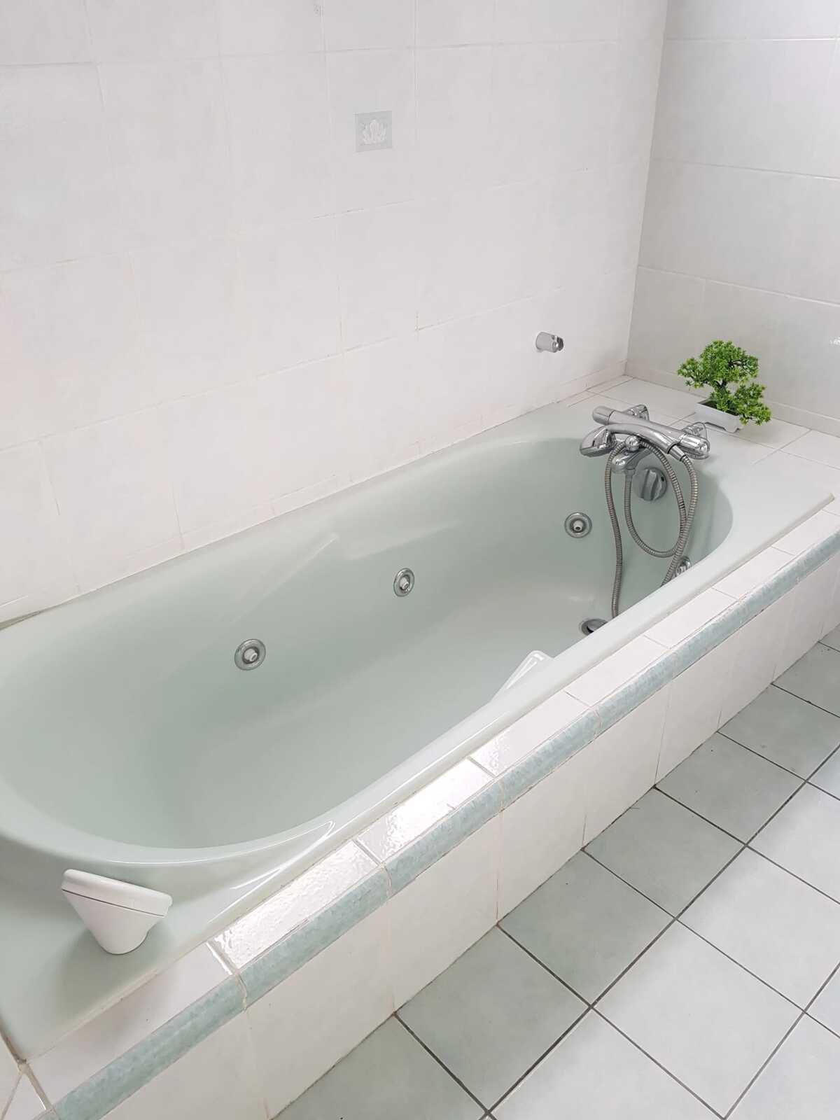 Maison 100 m² avec jacuzzi et jardin à Angoumé - Photo 34