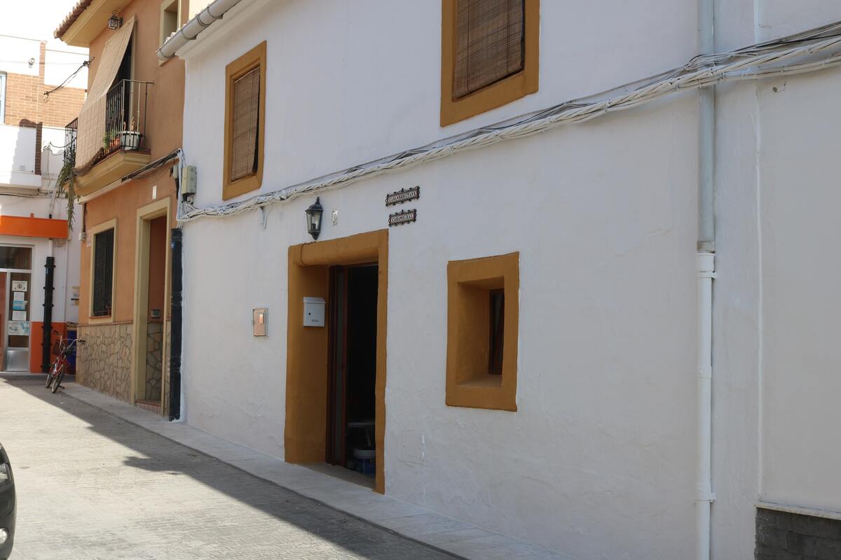 Maison 6 pers. à Estivella, jardin et accès forêt - Photo 9