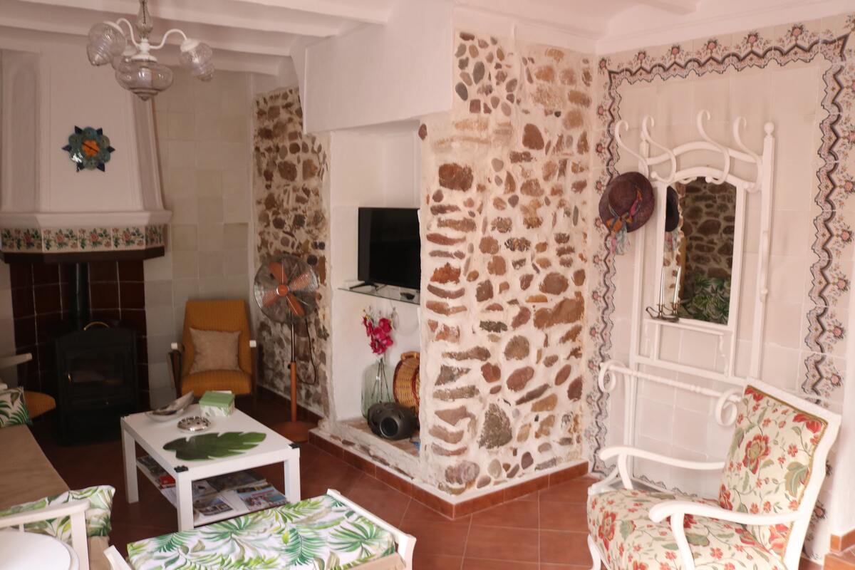 Maison 6 pers. à Estivella, jardin et accès forêt - Photo 25