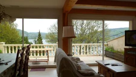 Maison avec vue lac et montagne à Nages, 3 chambres, jardin clos : photo 2