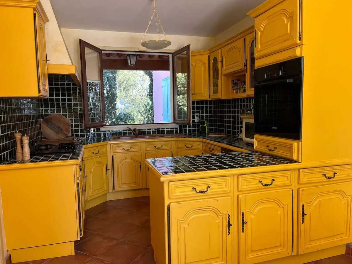 Villa 180 m² à Agde : 5 chambres, piscine et jardin 1500 m² - Photo 7
