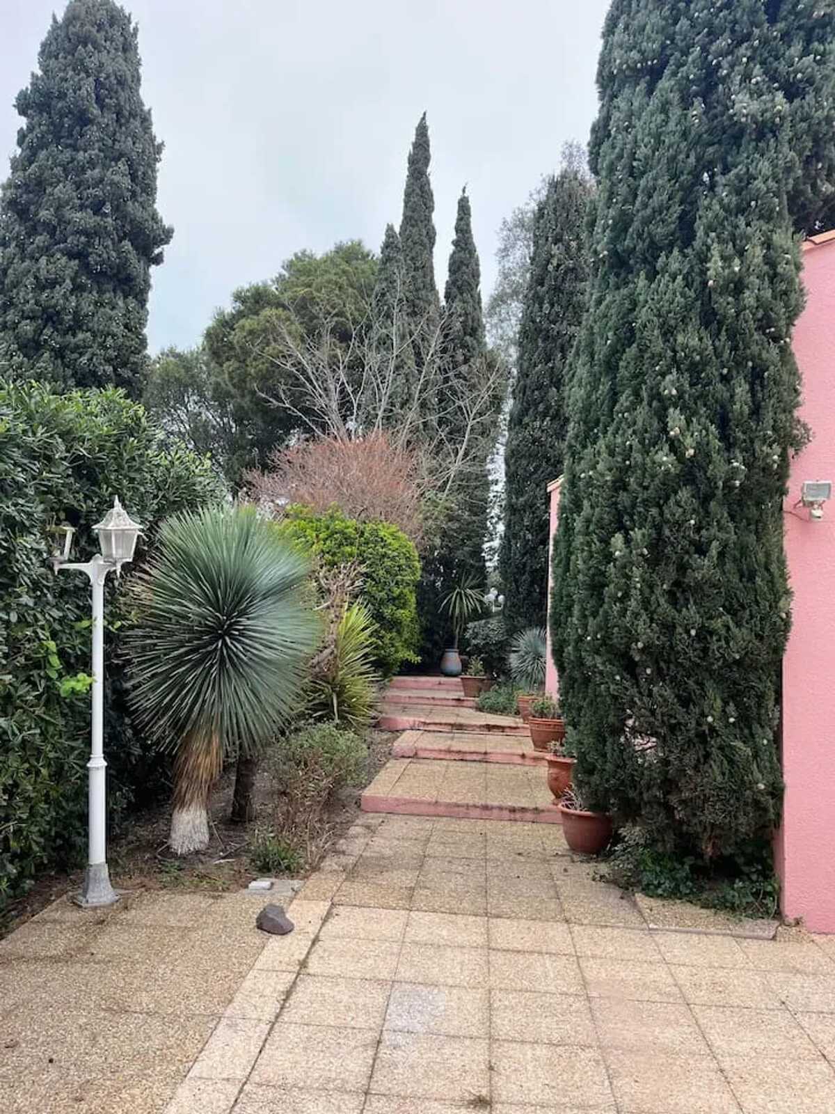 Villa 180 m² à Agde : 5 chambres, piscine et jardin 1500 m² - Photo 9