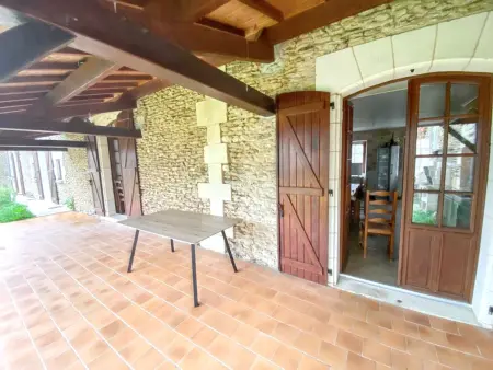 Maison 16 personnes avec jardin clôturé à Mouterre-Silly : photo 26