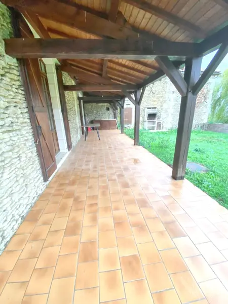 Maison 16 personnes avec jardin clôturé à Mouterre-Silly : photo 30
