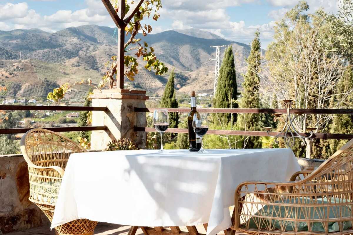 Villa 500m² piscine privée et jardin clos à Álora - Photo 4