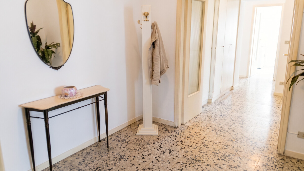 Appartement 120 m² à Pescara, 3 chambres, à 50 m de la plage - Photo 3