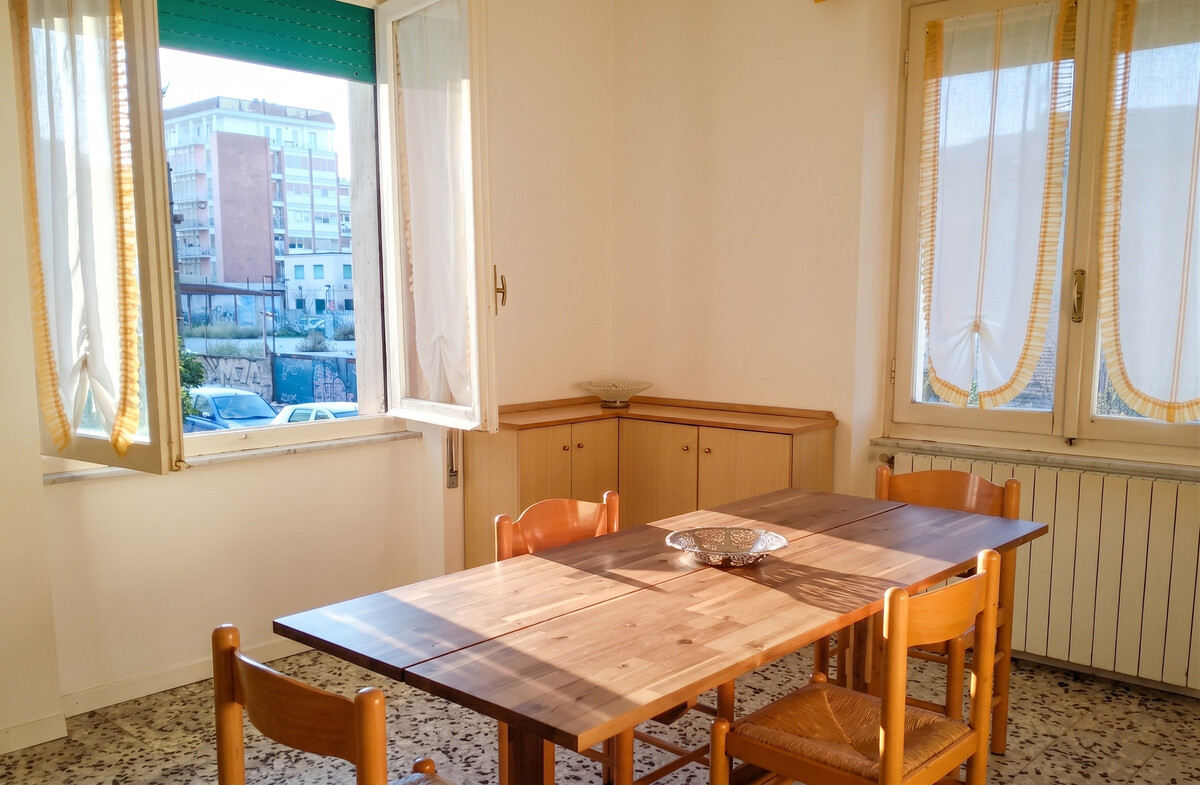 Appartement 120 m² à Pescara, 3 chambres, à 50 m de la plage - Photo 5