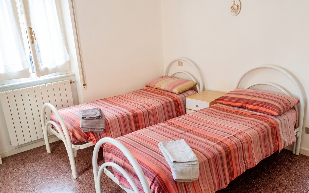 Appartement 120 m² à Pescara, 3 chambres, à 50 m de la plage - Photo 9