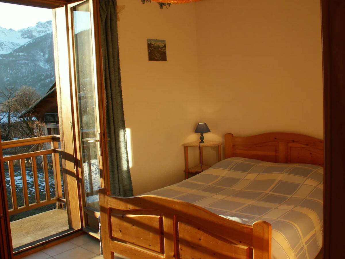 Maison 300 m² pour 15 personnes, 6 chambres avec vue montagne - Photo 8
