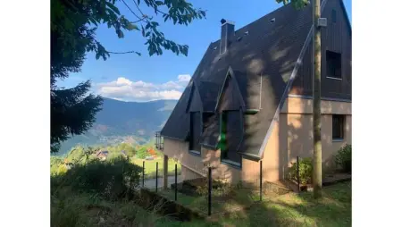 Chalet avec vue montagne et terrasse privée à Kruth, 6 pers. : photo 3