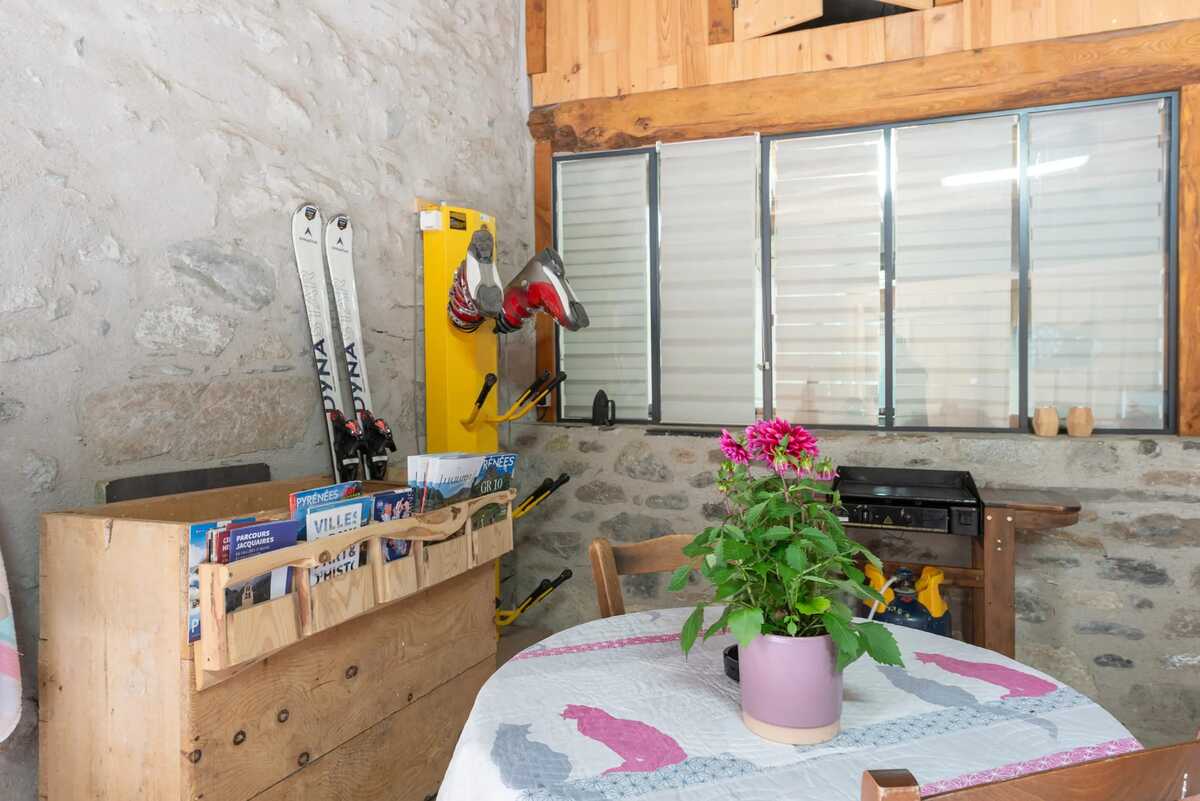 Maison 8 pers. à Guchan, jacuzzi et vue montagne - Photo 4