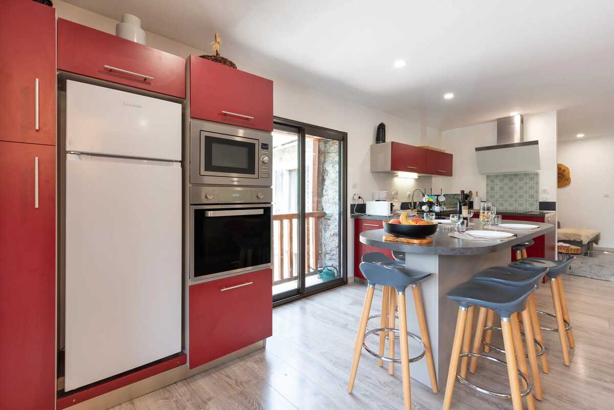 Maison 8 pers. à Guchan, jacuzzi et vue montagne - Photo 10