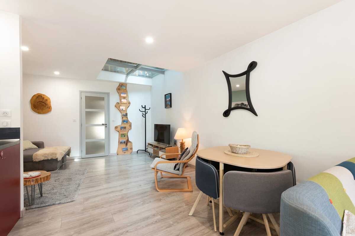 Maison 8 pers. à Guchan, jacuzzi et vue montagne - Photo 15