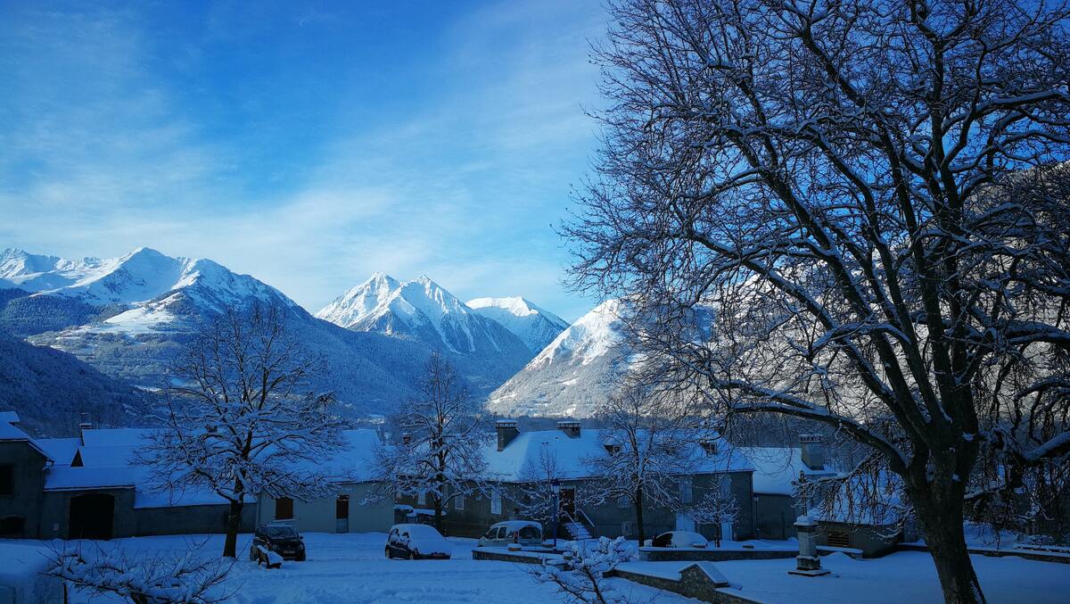 Maison 8 pers. à Guchan, jacuzzi et vue montagne - Photo 32