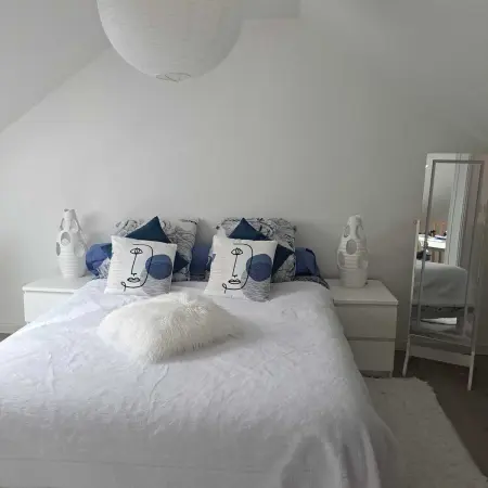 Maison de charme à Saint-Cyr-la-Rivière avec jardin clôturé : photo 12