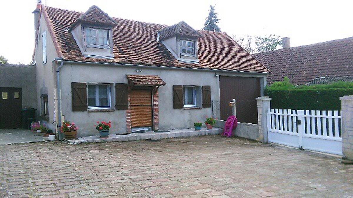 Maison 70 m² avec cheminée à Saint-Père - Photo 1