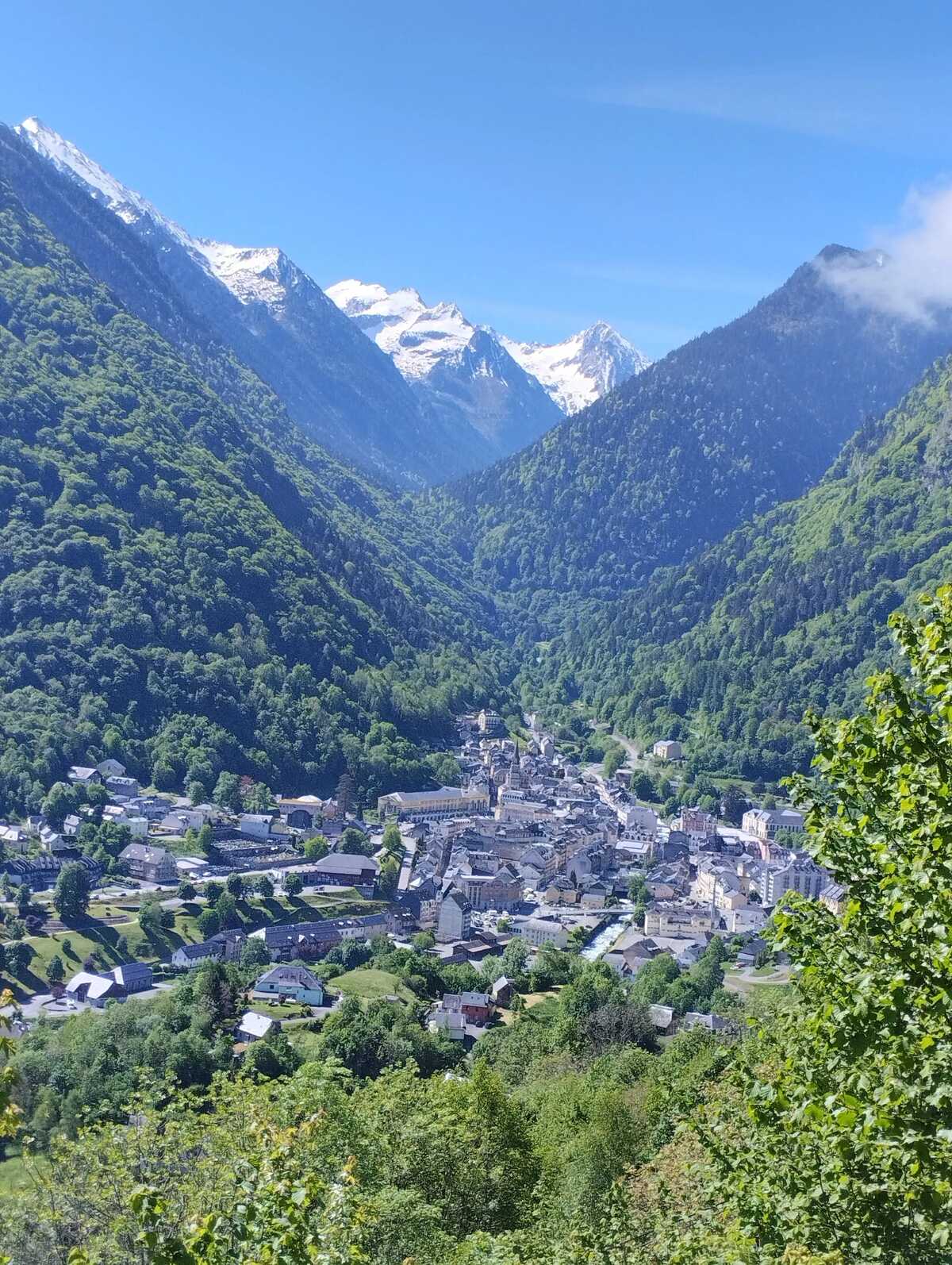 Studio 40 m² à Cauterets, vue montagne et accès ski gratuit - Photo 18