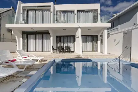 Location appartement à Trou aux Biches