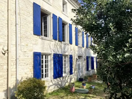 Maison confortable au cœur de Fleurac avec grand jardin - Photo 1