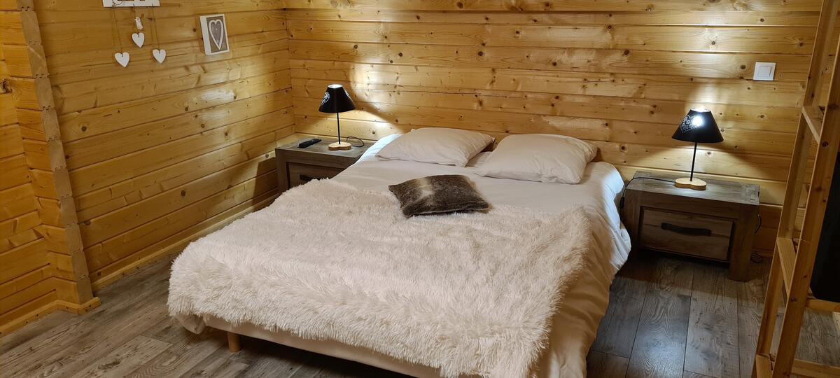 Chalet 3 étoiles à Orlu avec jacuzzi et vue montagne - Photo 19
