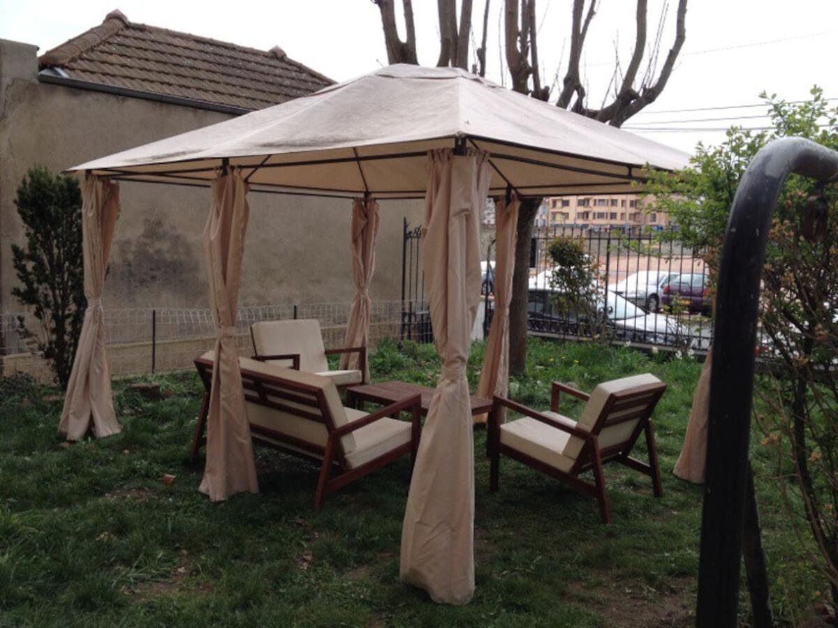Appartement 97 m² à Roanne, 3 chambres, terrasse et jardin - Photo 1