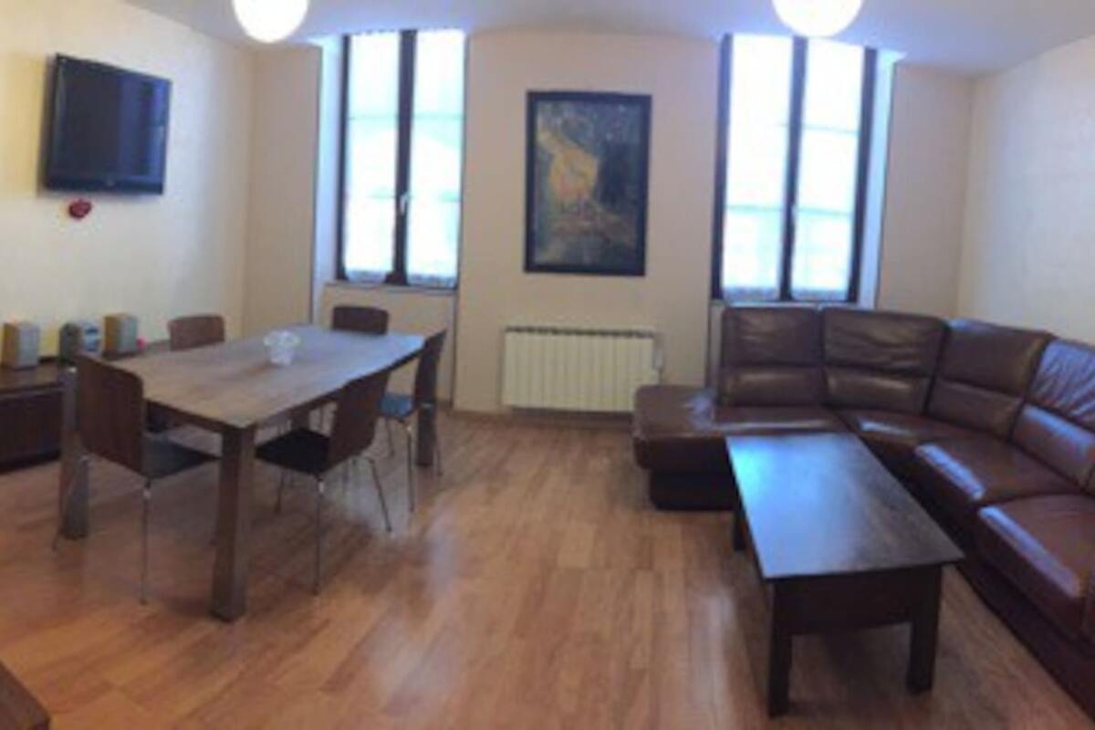 Appartement 97 m² à Roanne, 3 chambres, terrasse et jardin - Photo 4