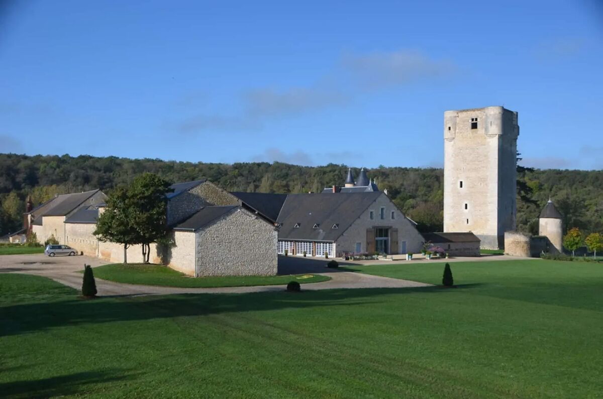 Château 10 personnes à Tendu avec court de tennis - Photo 8
