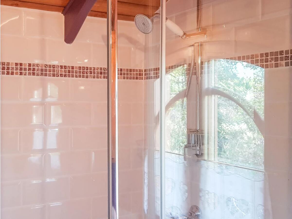 Bungalow avec piscine et petit-déjeuner inclus - Photo 12