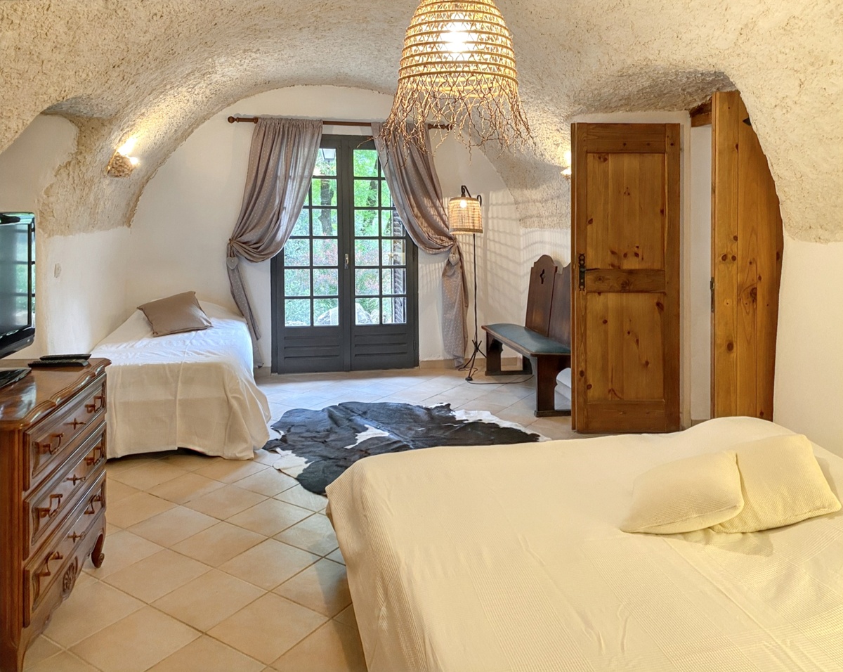 Maison 9 personnes avec piscine et jeux à Saint-Julien-de-la-Nef - Photo 2