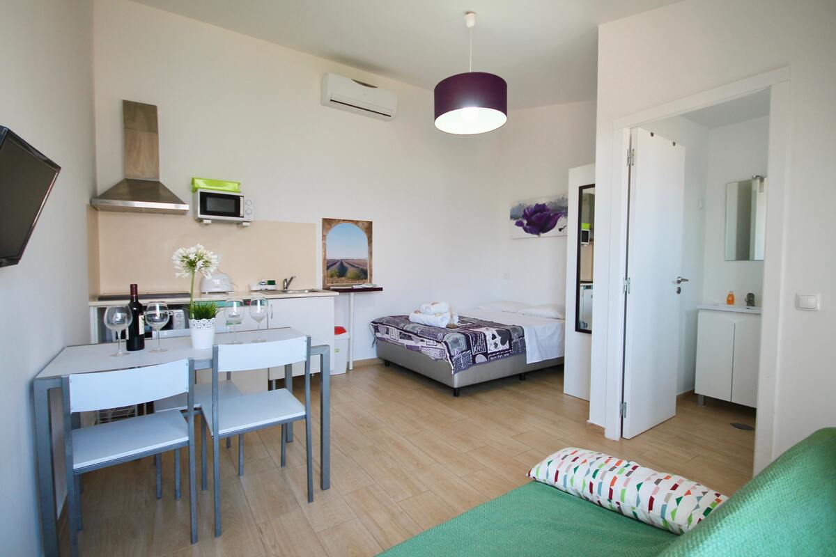 Studio de 25 m² à Faro avec piscine partagée et jardin clos - Photo 2
