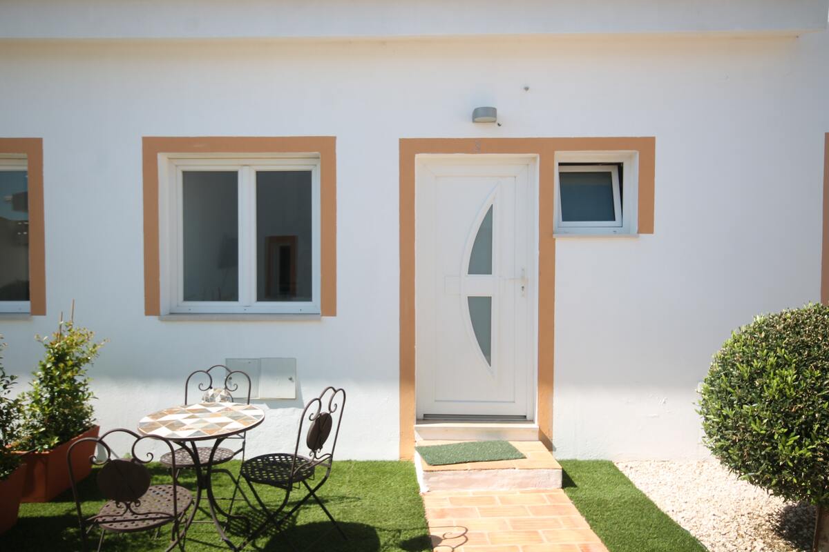 Studio de 25 m² à Faro avec piscine partagée et jardin clos - Photo 9