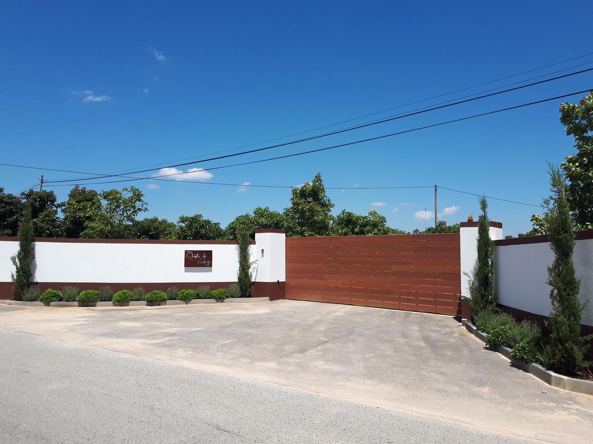 Studio de 25 m² à Faro avec piscine partagée et jardin clos - Photo 10