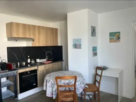 Location appartement à Les Sables d'Olonne, Appartement charmant aux Sables-dOlonne avec terrasse.