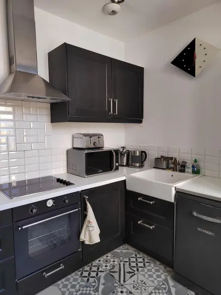 Appartement charmant à Béziers, terrasse commune, 40 m² - Photo 2