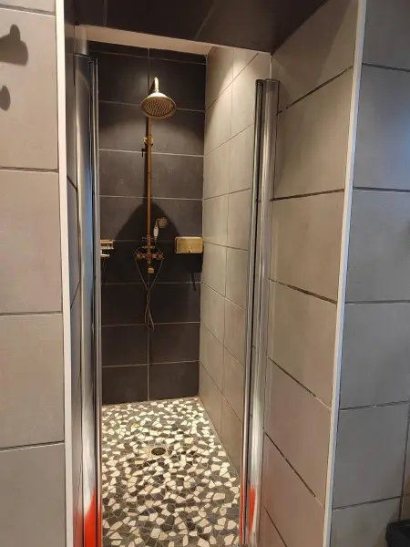 Appartement charmant à Béziers, terrasse commune, 40 m² - Photo 11