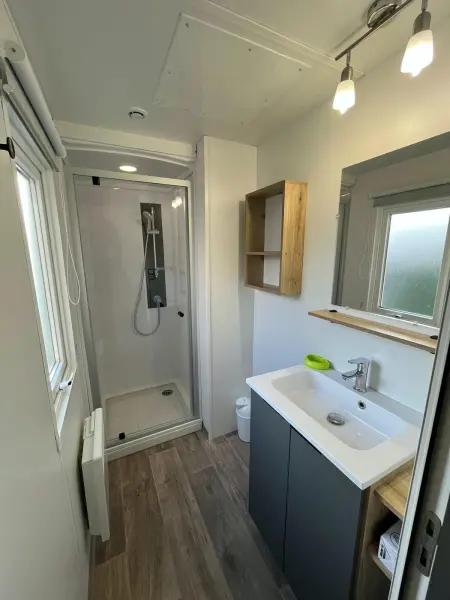 Bungalow 6 personnes avec piscine partagée à Onzain : photo 3