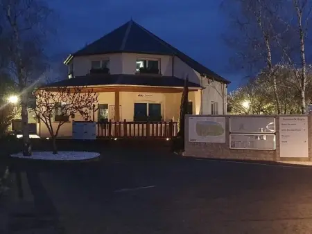 Bungalow 6 personnes avec piscine partagée à Onzain : photo 15