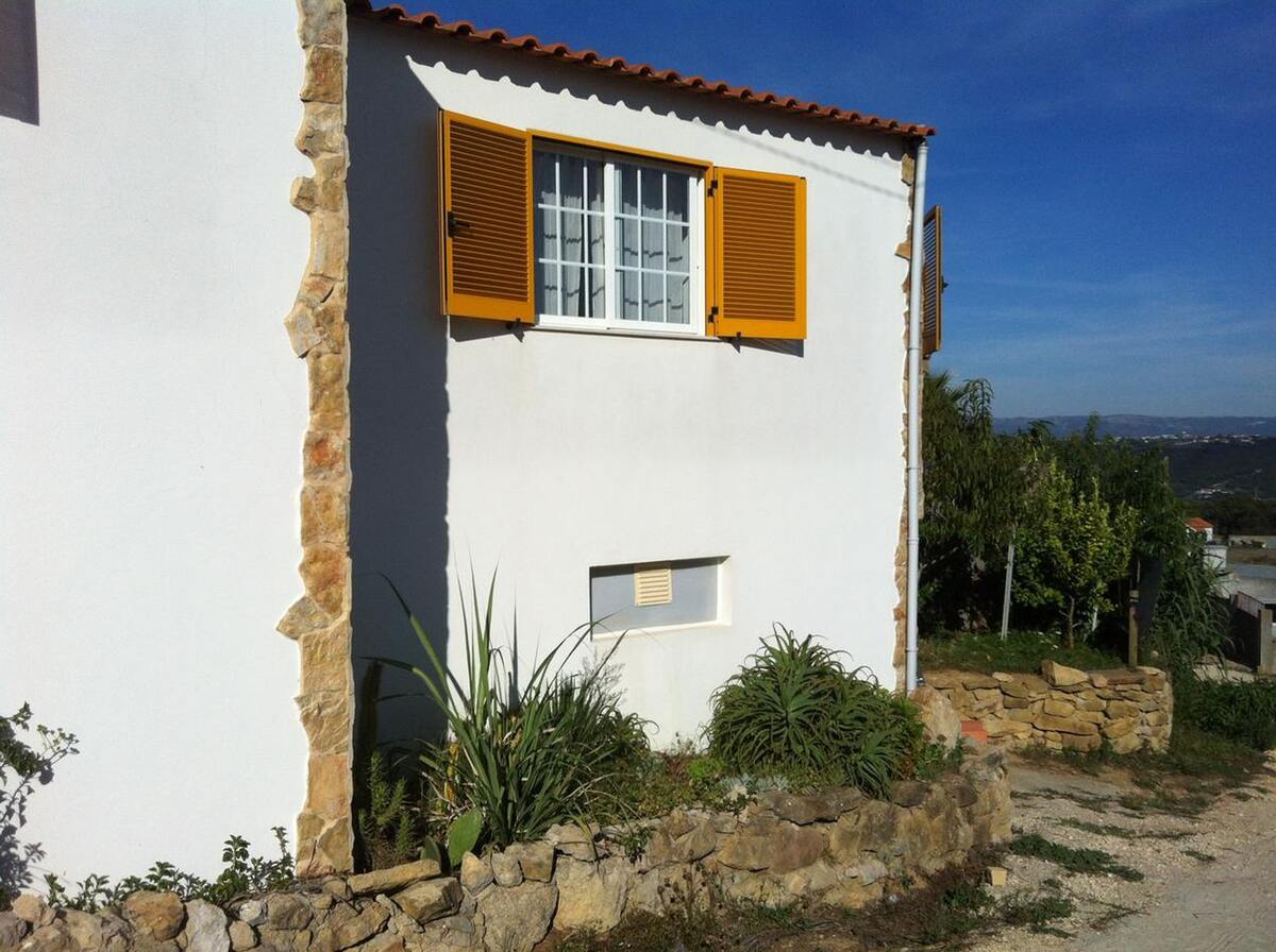 Maison 60 m² à Nazaré, terrasse partagée et parking - Photo 3