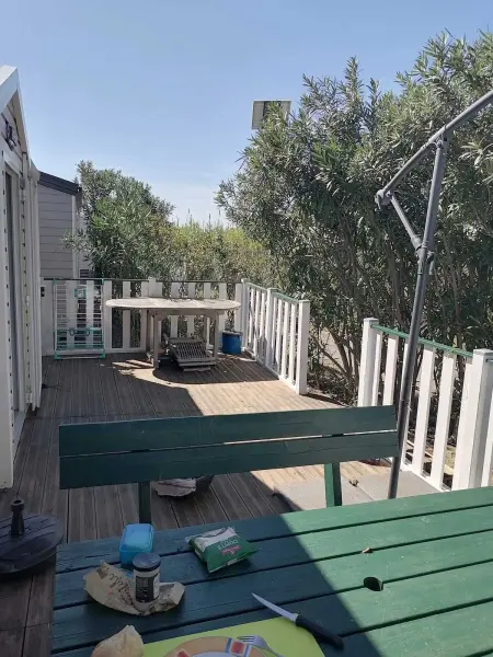 Bungalow convivial près de Sète avec piscine partagée - Photo 22