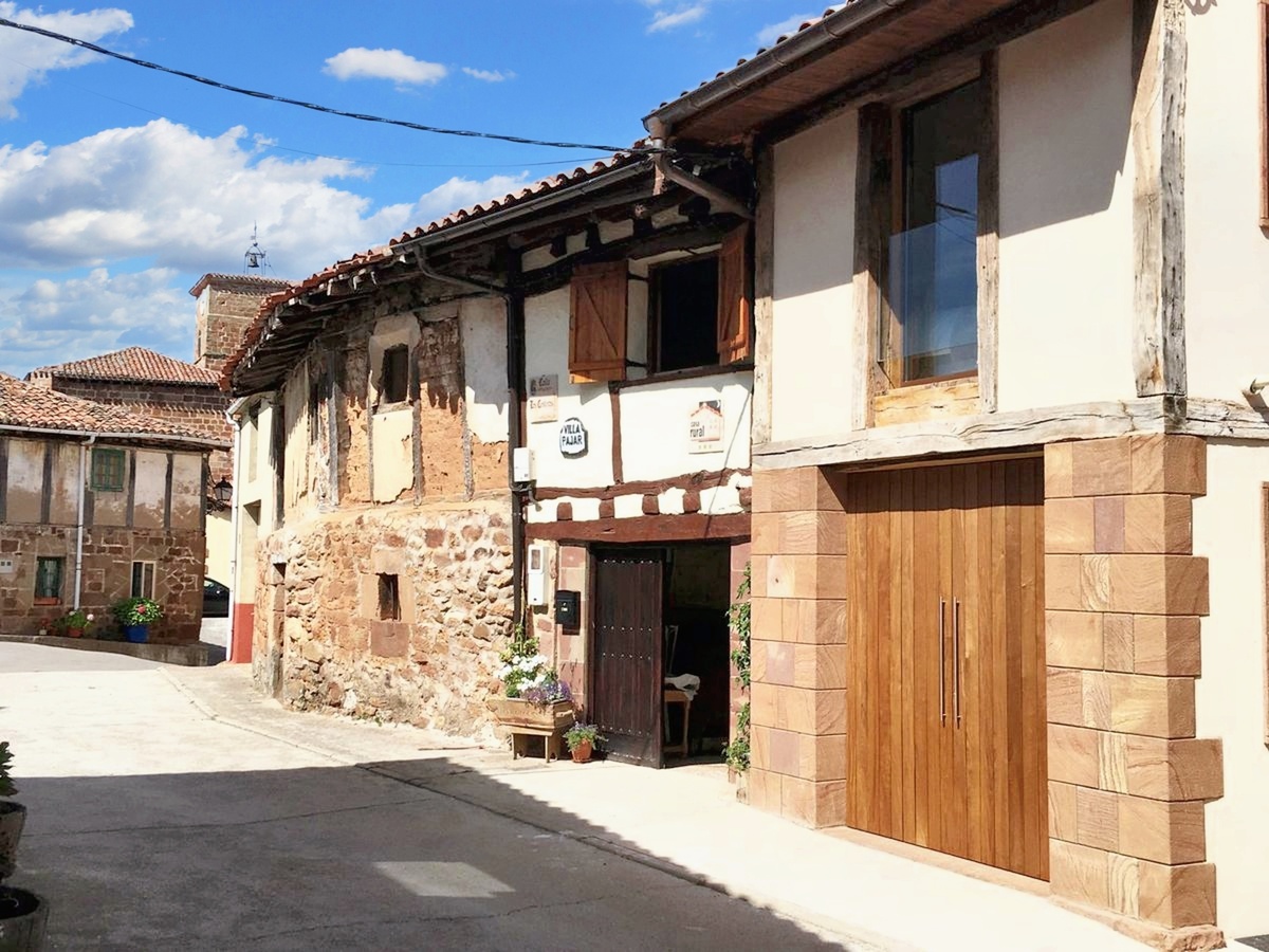 Maison 12 personnes avec vue sur le lac à Villasur de Herreros - Photo 1
