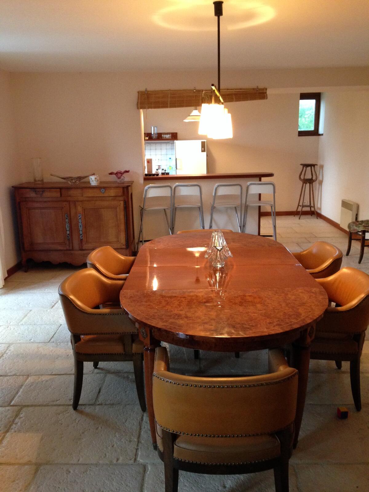 Appartement 200 m² • 10 personnes • Vue montagnes à Espalion - Photo 2