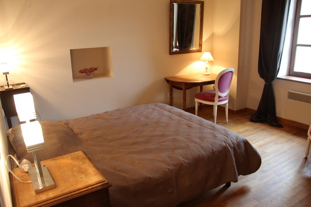 Appartement 200 m² • 10 personnes • Vue montagnes à Espalion - Photo 11